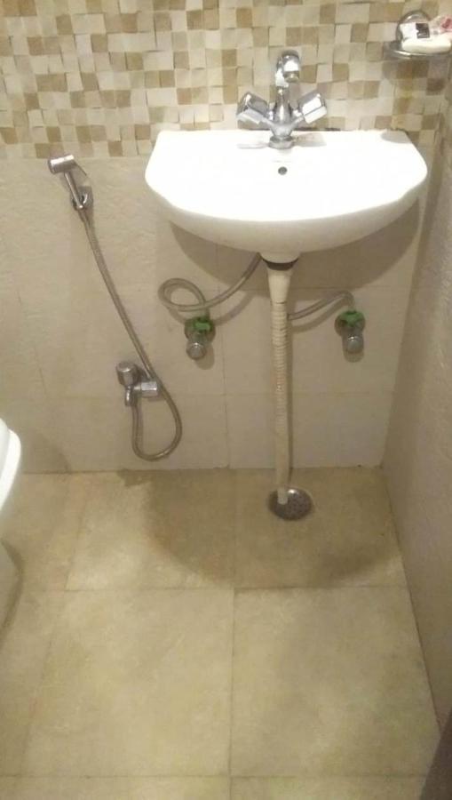 ניו דלהי Hotel Broadway מראה חיצוני תמונה